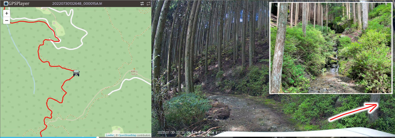 小さな滝