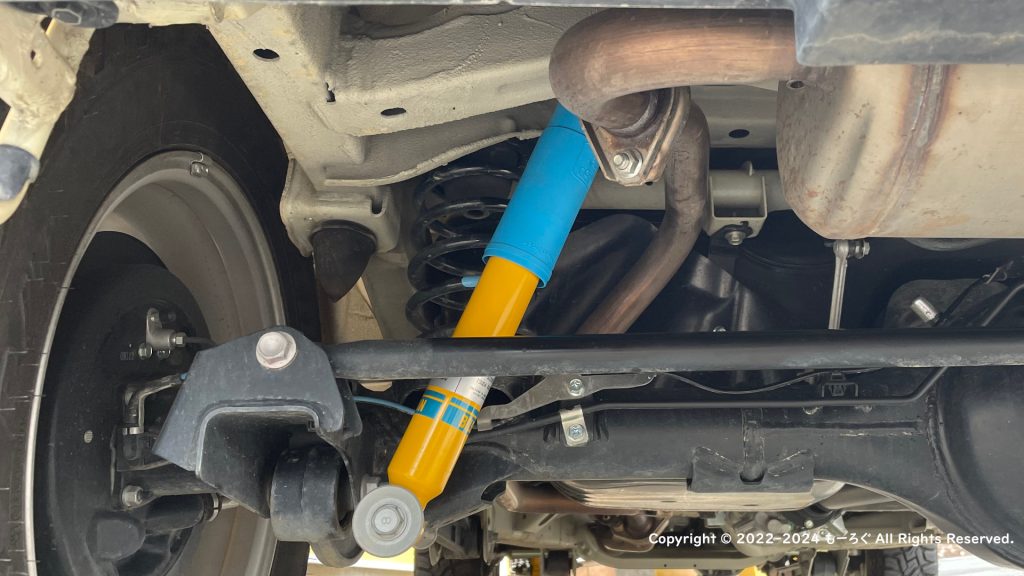 JB64 Rear BILSTEIN 1