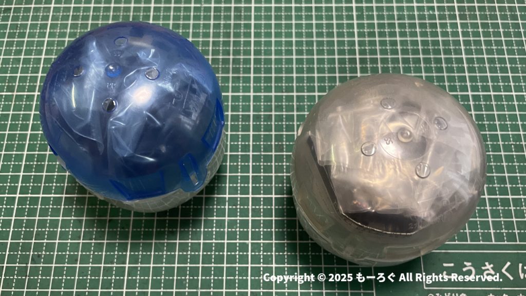 ガシャポンAPIOジムニー２個