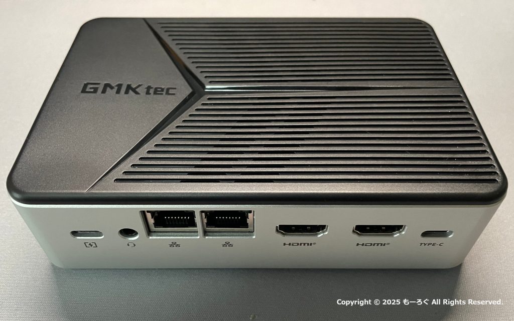 NucBox G9本体背面