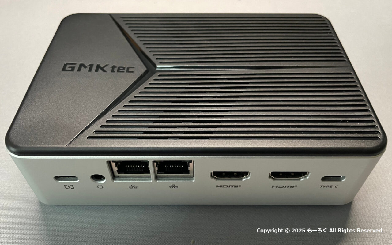 NucBox G9本体背面
